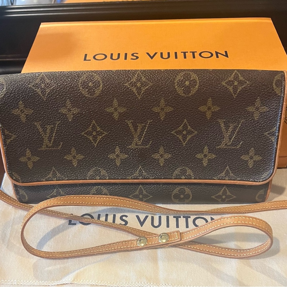 Louis Vuitton Monogram Twin Pochette/Crossbody GM